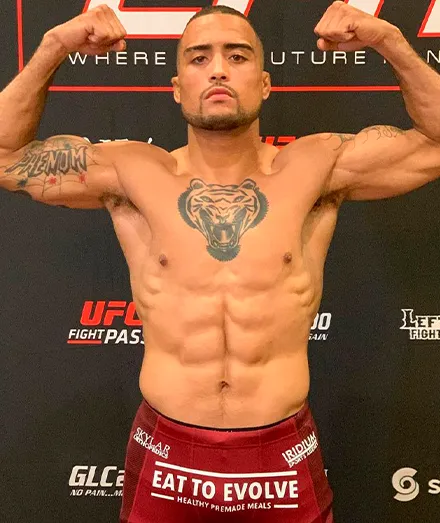 Джейкоби Джонс