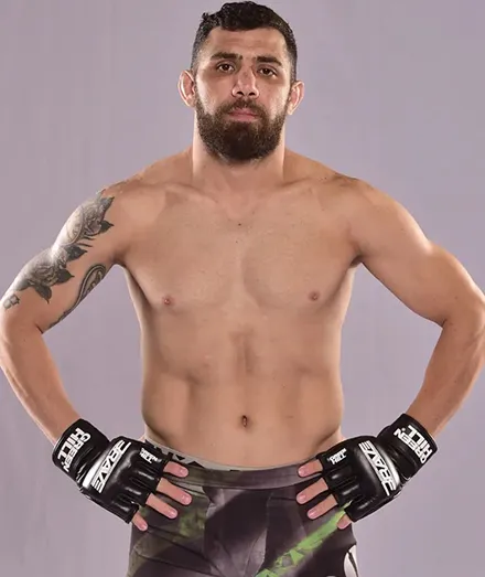 Мануэль Мена