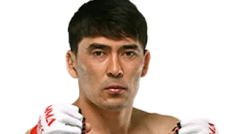 Ислам Камолдинов