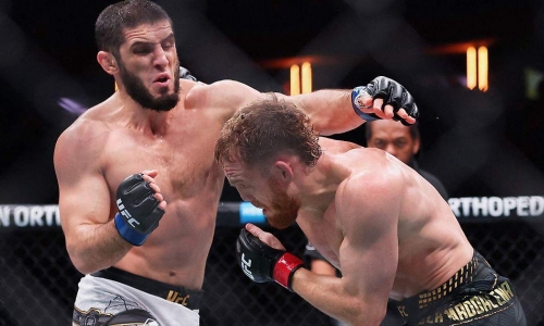 Мершарт: у Махачева всегда была сильная ударка, он просто редко её показывает