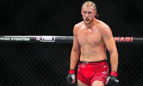 Кортес-Акоста хочет подраться с Волковым или Ганом за временный титул