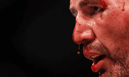 UFC 275: Результаты прогнозов подписчиков